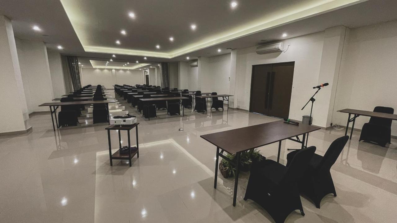 Lpp Garden Hotel Maguwo 外观 照片