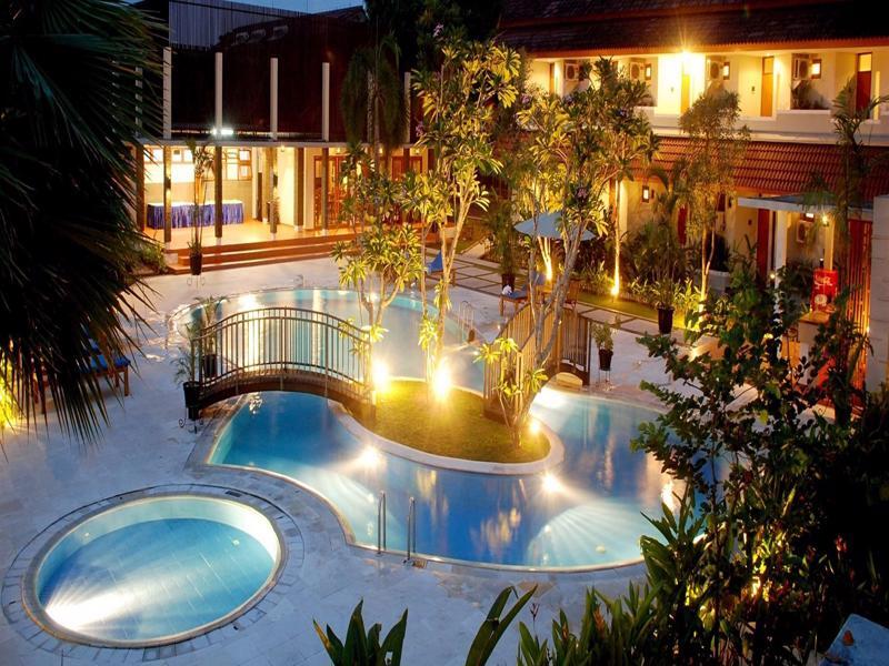 Lpp Garden Hotel Maguwo 外观 照片